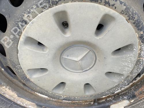 Used Hub cap MERCEDES-BENZ VITO / MIXTO Van (W639) 109 CDI (639.601, 639.603, 639.605) (95 hp) 25270641