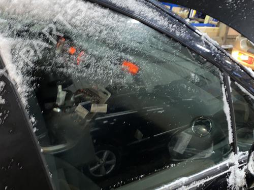 front-right-door-window-peugeot-308-i-4a_-4c_-2007-2008-2009-2010-2011-2012-2013-2014-2015-2016-31317996 main image