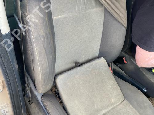Used Right front seat Right front seat 34342527 34342527