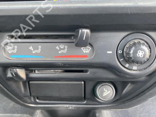 Used Climate control Climate control CITROËN SAXO (S0, S1) 1.0 X (50 hp) 30302473 30302473