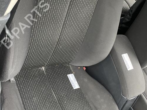 Used Right front seat Right front seat RENAULT MEGANE II (BM0/1_, CM0/1_) 1.9 dCi (BM0G, CM0G) (120 hp) 32385803 32385803