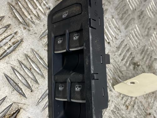 Left front window switch VW GOLF VII (5G1, BQ1, BE1, BE2) 2.0 GTD | BP34334646I27 - Image 2