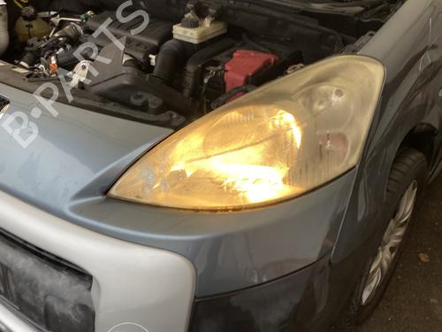 Used Left headlight PEUGEOT PARTNER Box Body/MPV 1.6 HDi (75 hp) 30849295