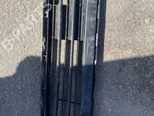 Grille PEUGEOT 108 1.0 VTi 72 1612201980