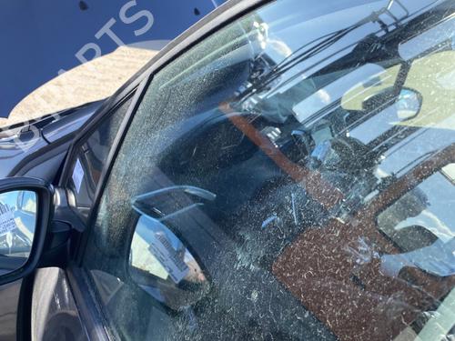 front-left-door-window-peugeot-2008-i-cu_-2013-33554690 main image