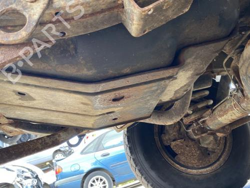 Used Fuel tank LAND ROVER DEFENDER Station Wagon (L316, L315) 2.5 Td5 4x4 (L316) (122 hp) 22122802