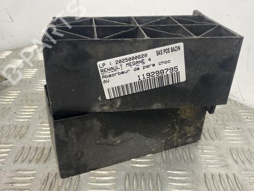 Travesaño RENAULT MEGANE IV Hatchback (B9A/M/N_) 1.2 TCe 130 (B9MR) (130 hp) 31647322