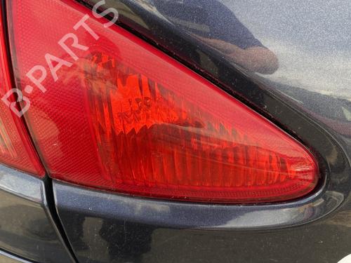 Used Left tailgate light ALFA ROMEO 147 (937_) 1.9 JTD 16V (937.AXG1B, 937.BXG1B) (140 hp) 25873215