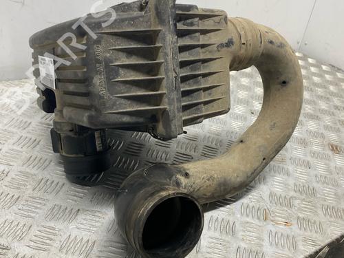 Used Air filter box Air filter box 38072090 38072090