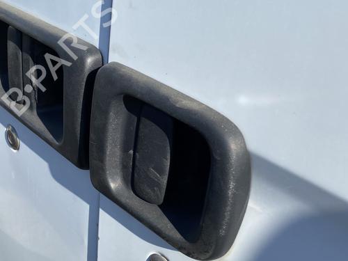 Front right exterior door handle RENAULT MASTER II Van (FD) 2.5 dCi 100 (FD0U, FD0V) | BP24983077C129 