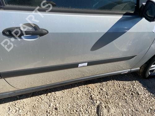 door-moulding-trim-ford-focus-i-daw-dbw-1998-1999-2000-2001-2002-2003-2004-2005-2006-2007-2008-2009-37249063 main image