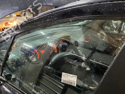 Dør rude ventre foran PEUGEOT 308 I (4A_, 4C_) 1.6 HDi (92 hp) 31317997