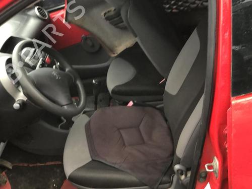 Front right door window PEUGEOT 107 (PM_, PN_) 1.0 | BP22117354C19 