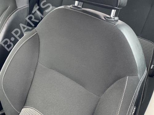 Siège avant gauche CITROËN C3 II (SC_) 1.4 HDi 70 (SC8HZC, SC8HR0, SC8HP4) (68 hp) 30567394