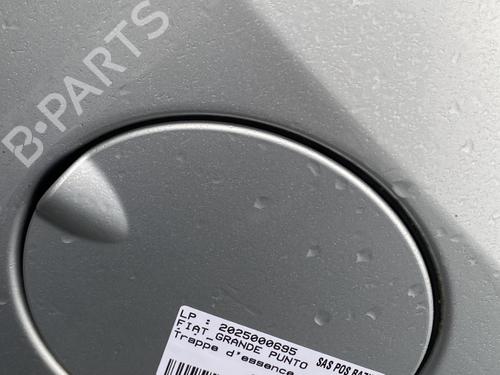 Tankklappe für FIAT GRANDE PUNTO (199_) 1.4 (199AXB11, 199AXB1A, 199BXB1A, 199AXL1A) (77 hp) 32387846