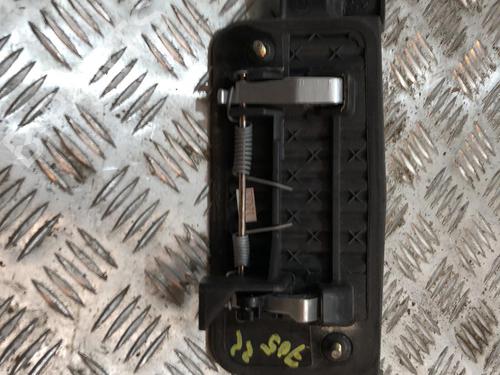 Used Tailgate handle CADILLAC SRX 3.6 AWD (258 hp) 22110535