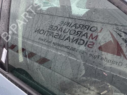 front-right-door-window-peugeot-807-eb_-2002-31050598 main image