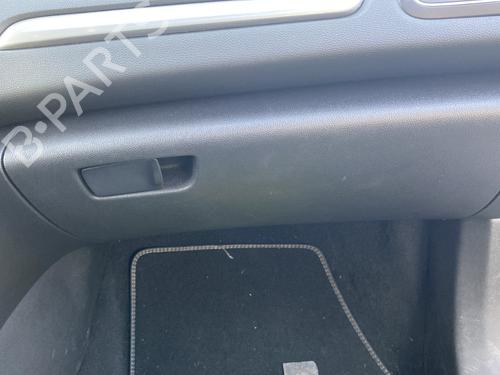 Hanskerom RENAULT MEGANE IV Hatchback (B9A/M/N_) 1.2 TCe 130 (B9MR) (130 hp) 32481412