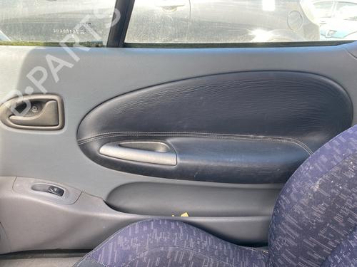Front right panel RENAULT MEGANE I Cabriolet (EA0/1_) 1.6 16V (EA04, EA0B, EA11, EA1J) | BP34334779C59 - Image 3