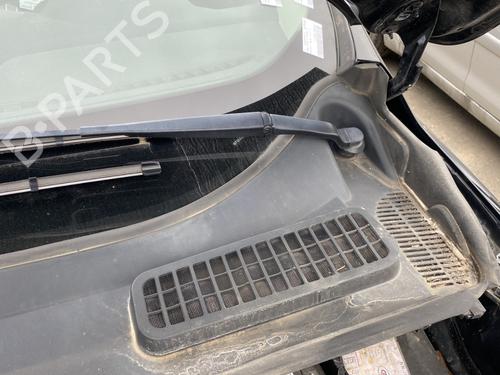 Used Scuttle panel Scuttle panel FORD KUGA II (DM2) 2.0 TDCi (150 hp) 29341292 29341292