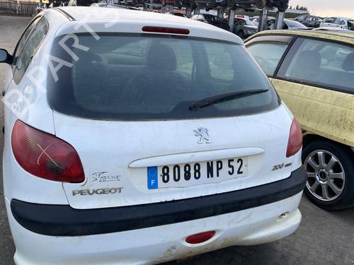 Left headlight PEUGEOT 206 SW (2E/K) 1.4 HDi | BP23783464C28 - Image 10