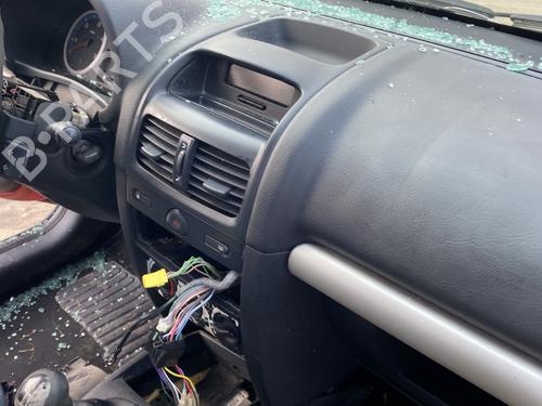 Instrumentbræt Instrumentbræt RENAULT CLIO II (BB_, CB_) 1.5 dCi (B/CB07) (65 hp) 30948016 30948016