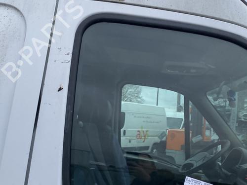 Right front door RENAULT MASTER II Van (FD) 2.8 dTI (FD0C, FD0F, FD2B, FD2F, FD3C, FD3F) | BP29925266C3