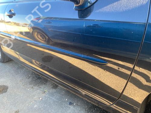 door-moulding-trim-peugeot-407-coupe-6c_-2005-40530353 main image