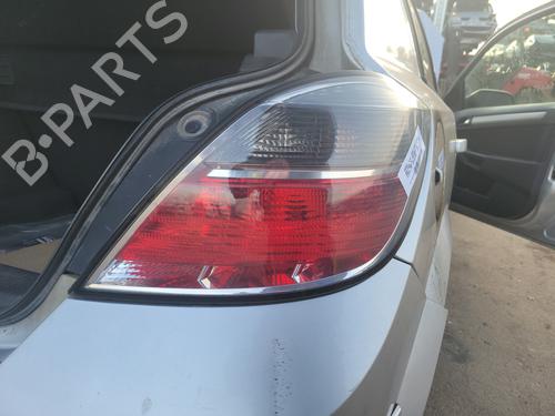 Used Right taillight OPEL ASTRA H (A04) 1.4 (L48) (90 hp) 23785721