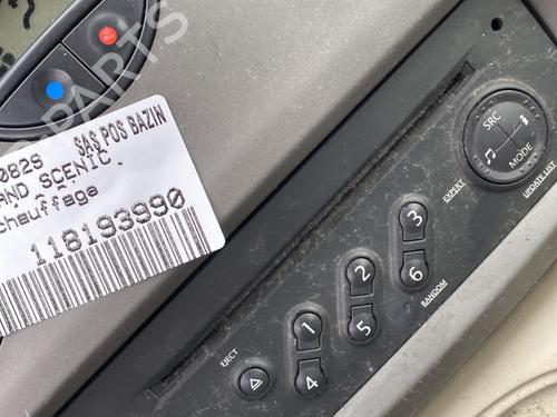 Used Radio Radio 31019089 31019089