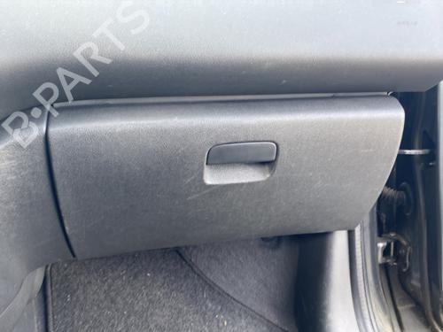 Used Glove box PEUGEOT 5008 (0U_, 0E_) 2.0 HDi 150 / BlueHDi 150 (150 hp) 28048063
