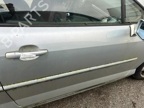 Used Right front door PEUGEOT 407 Coupe (6C_) 2.7 HDi (204 hp) 22116193