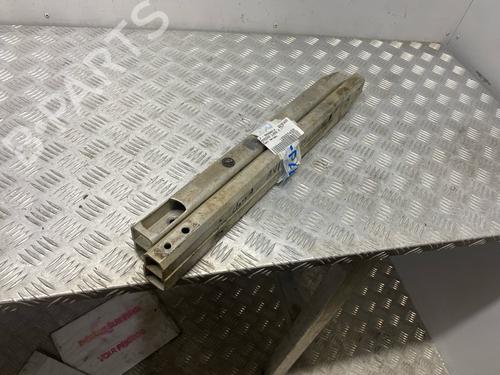 crossmember-mercedes-benz-a-class-w177-2018-37749565 main image