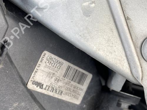 Used Right headlight Right headlight RENAULT SCÉNIC I MPV (JA0/1_, FA0_) 1.9 dTi (JA0N) (98 hp) 28813831 28813831