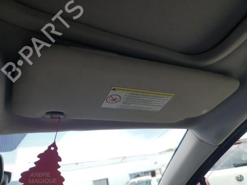 Used Right sun visor Right sun visor 22121709 22121709