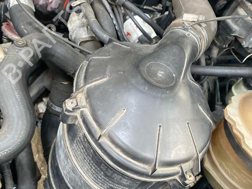 Used Air filter box Air filter box 38269411 38269411
