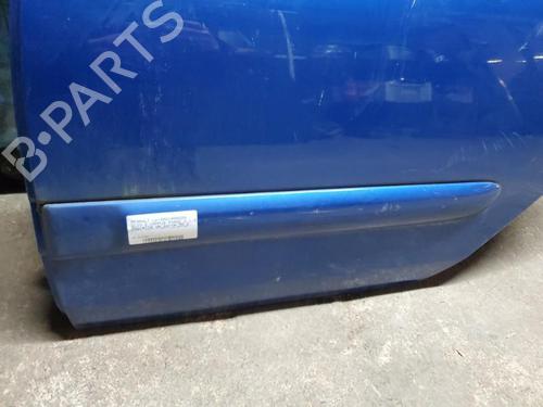 Używane Listwa drzwi RENAULT CLIO II (BB_, CB_) 1.5 dCi (B/CB3M) (64 hp) 22119359