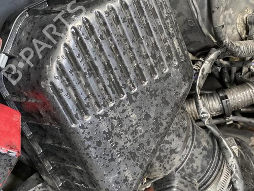 Used Air filter box Air filter box SUZUKI GRAND VITARA II (JT, TE, TD) 1.9 DDiS All-wheel Drive (JT419, TD44, JB419WD, JB419XD,... (129 hp) 33554286 33554286