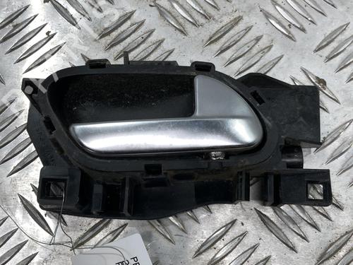 Used Front right interior door handle PEUGEOT 208 I (CA_, CC_) [2012-2020]  19914157