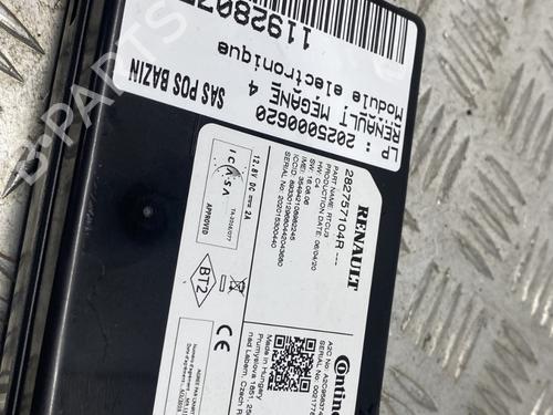 Módulo eletrónico RENAULT MEGANE IV Hatchback (B9A/M/N_) 1.2 TCe 130 (B9MR) (130 hp) 31639732