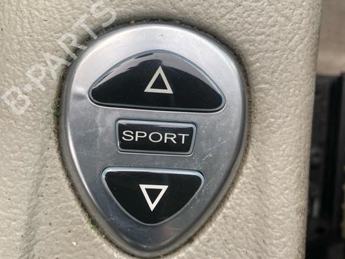 Used Electronic module Electronic module CITROËN C5 I (DC_) 2.2 HDi (DC4HXB, DC4HXE) (133 hp) 40494229 40494229