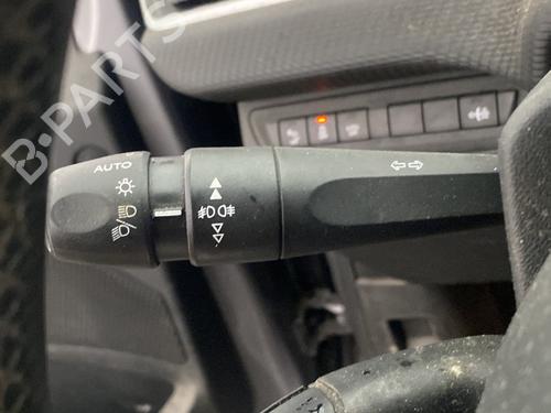 Used Steering column stalk Steering column stalk PEUGEOT 2008 I (CU_) 1.6 HDi (92 hp) 31981266 31981266