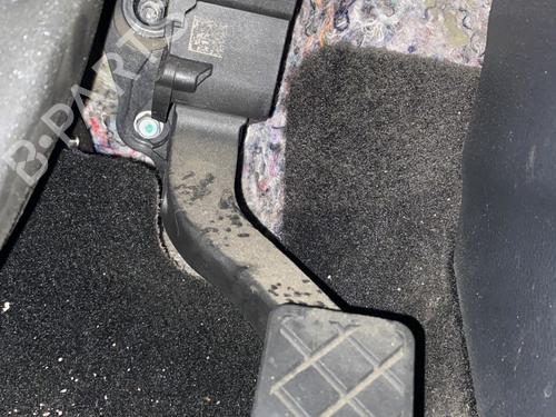 pedal-seat-ibiza-v-kj1-kjg-2017-31994785 main image