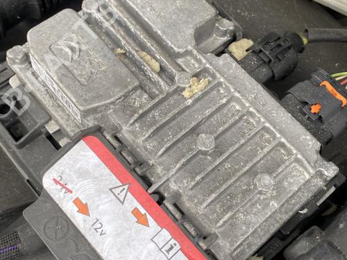Used Start/Stop ECU PEUGEOT 2008 I (CU_) 1.2 THP 110 / PureTech 110 (110 hp) 31129164