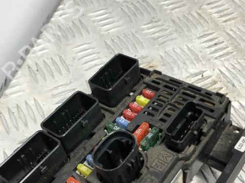 Fuse box PEUGEOT 407 Coupe (6C_) 2.7 HDi | BP22127300E1 