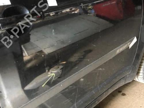 Drzwi przednie prawe SUZUKI SWIFT III (MZ, EZ) 1.3 DDiS (RS413D) | BP22120569C3 