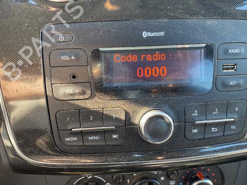 Radio DACIA SANDERO II 1.5 Blue dCi 95 (B8JL) | BP30110046E6 