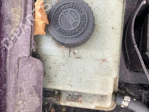 Used Power steering reservoir Power steering reservoir PEUGEOT 306 Convertible (7D, N3, N5) 1.8 (101 hp) 40064085 40064085