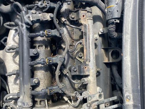 Used Cylinder head Cylinder head 36653874 36653874
