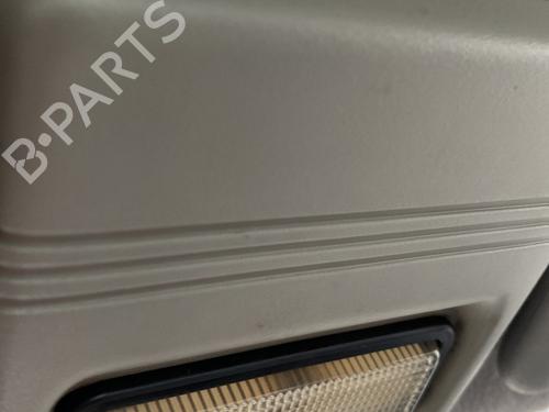 interior-roof-light-peugeot-106-ii-1a_-1c_-1996-1997-1998-1999-2000-2001-2002-2003-2004-2005-32267963 main image